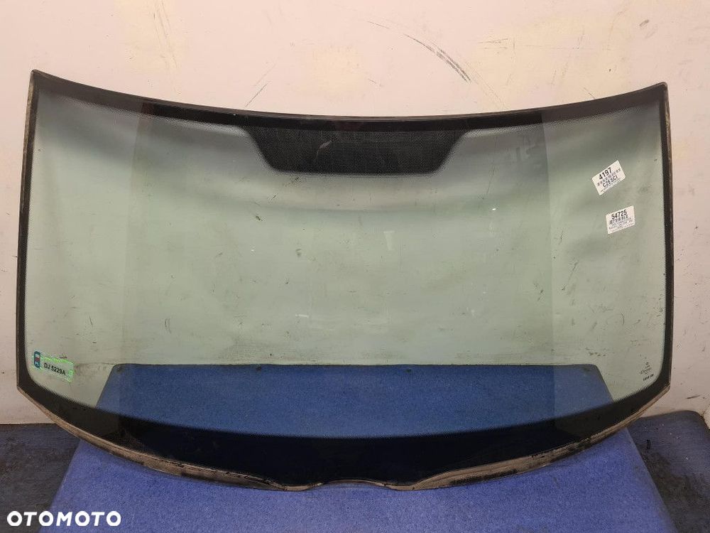 MERCEDES W210 SZYBA CZOŁOWA PRZEDNIA - 1