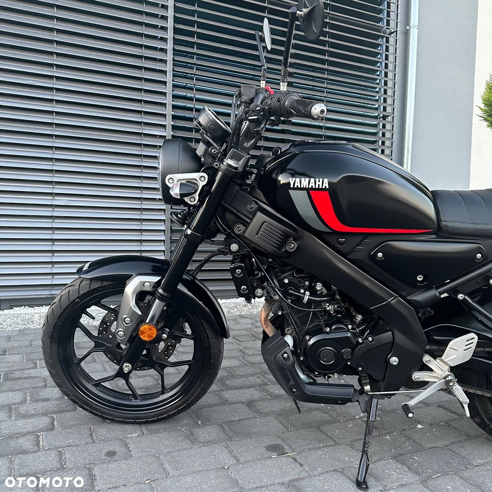 Yamaha XSR - 9