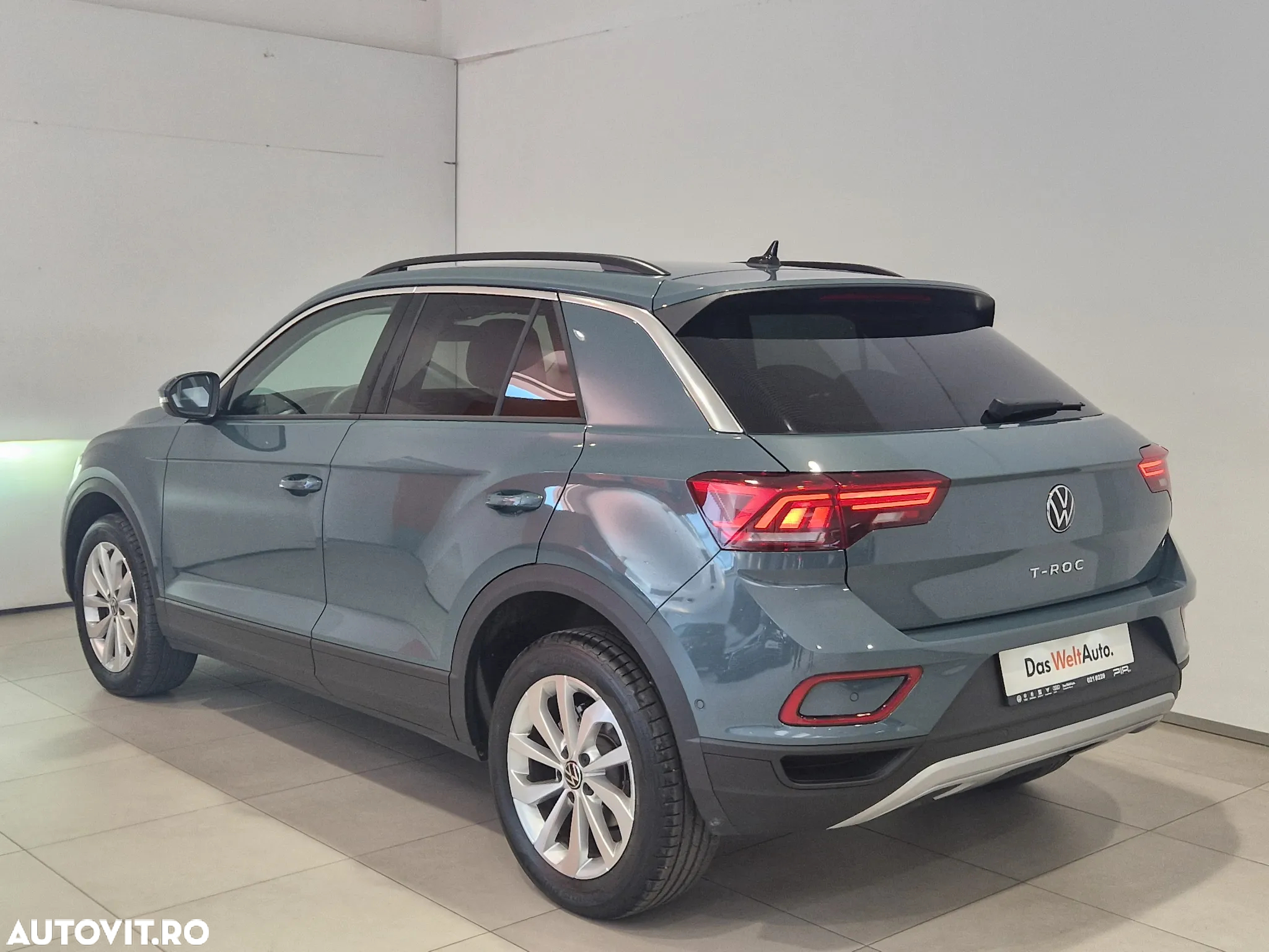 Volkswagen T-ROC 1.5 TSI DSG Advanced - 3
