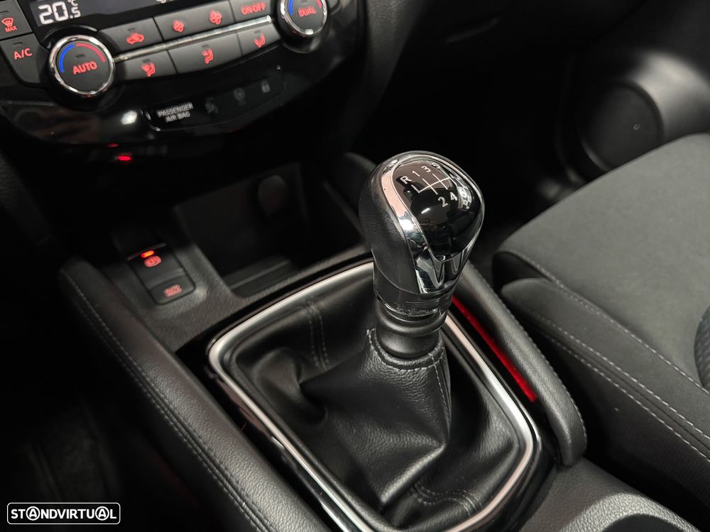 Nissan Qashqai 1.2 DIG-T Tekna Premium S - 36