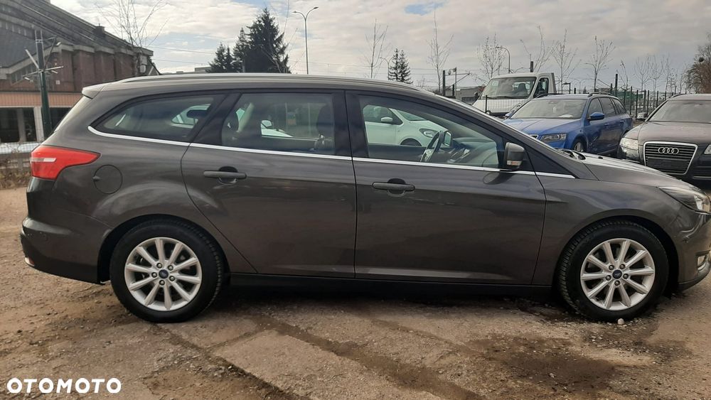 Ford Focus 2.0 TDCi Titanium ASS - 6