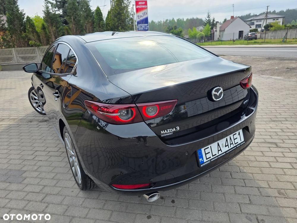 Mazda 3 SKYACTIV-X 2.0 M-Hybrid - 8