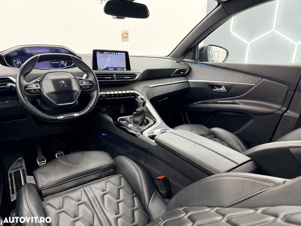 Peugeot 3008 1.2 PureTech Turbo S&S GT-Line - 22