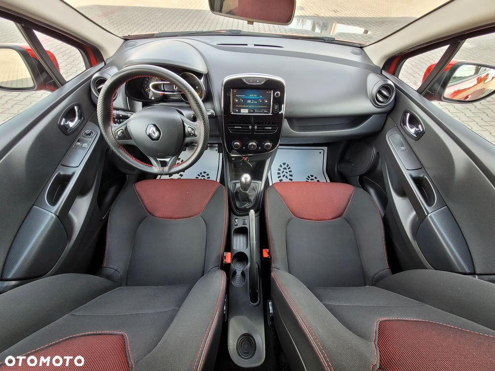 Renault Clio 1.2 16V 75 Collection - 20