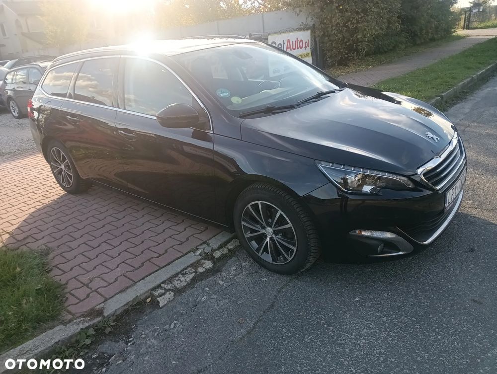 Peugeot 308 SW BlueHDi 120 EAT6 Stop & Start Allure - 37