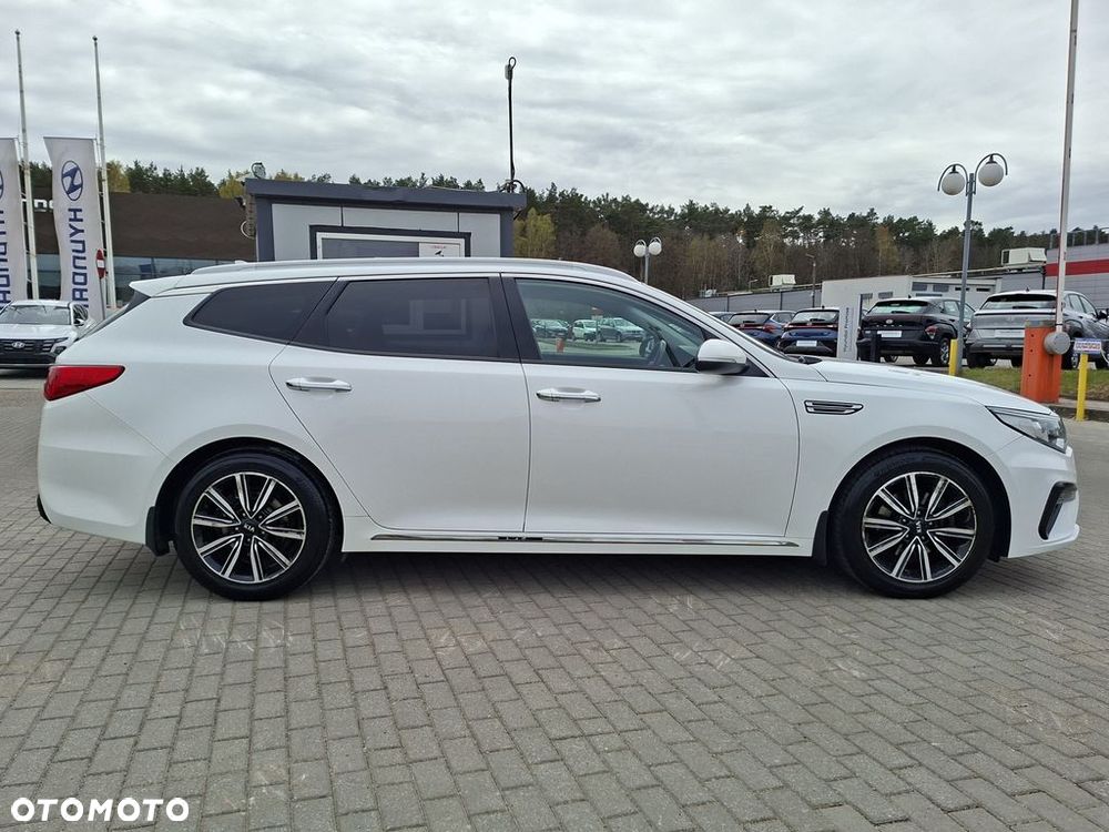 Kia Optima - 7