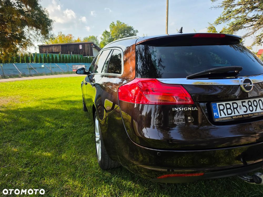Opel Insignia - 30