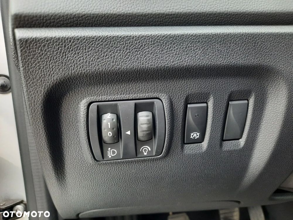 Renault Captur ENERGY TCe 90 Experience - 24