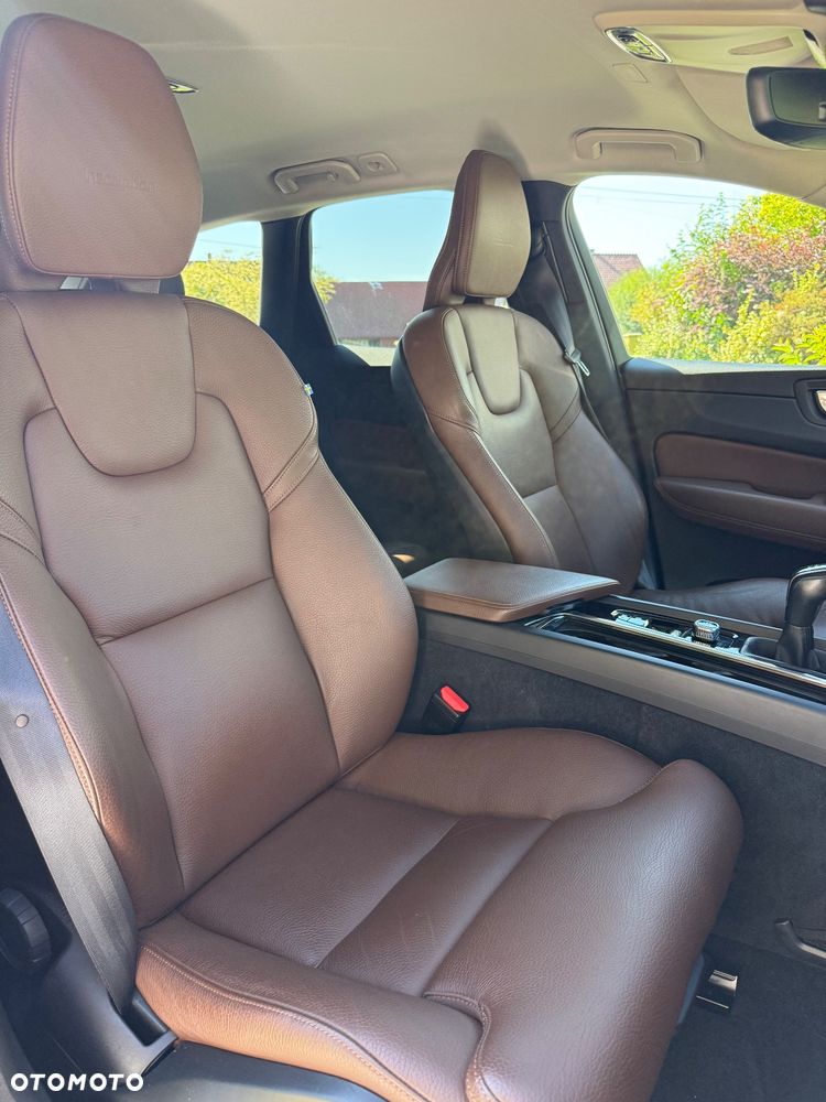 Volvo XC 60 D4 AWD Inscription - 26