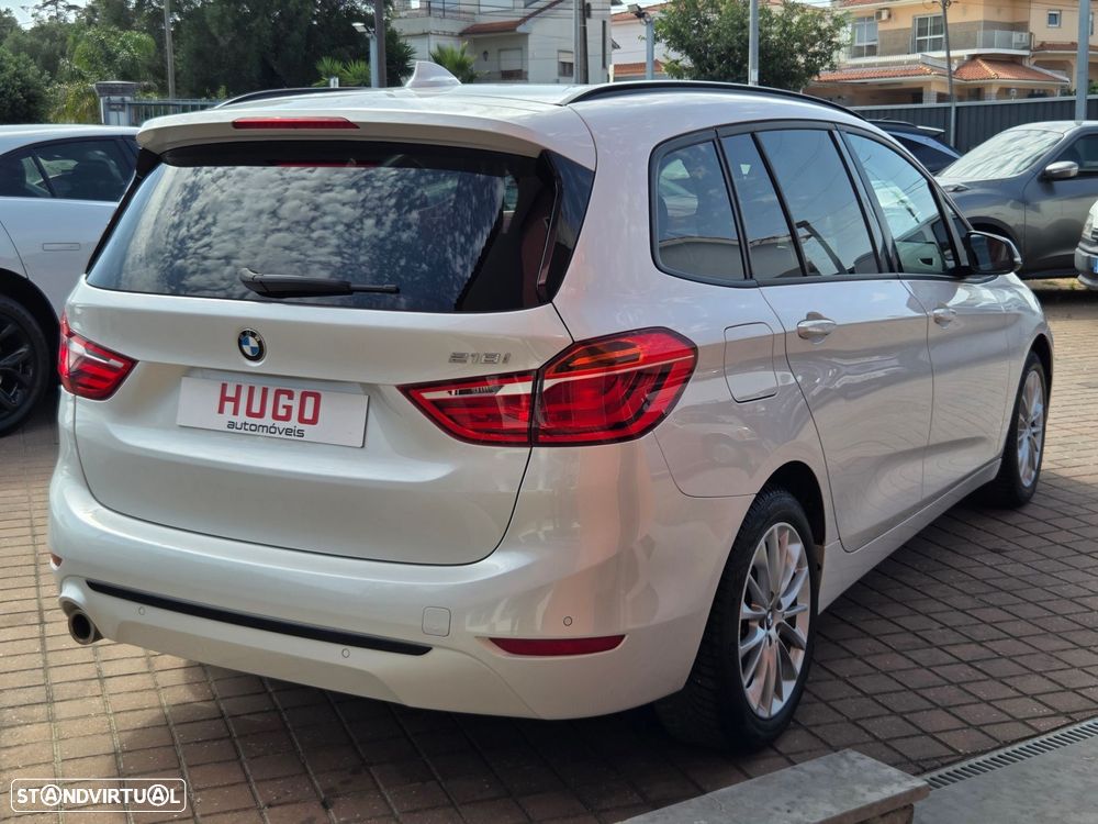 BMW 218 Gran Tourer i Line Luxury Auto - 6