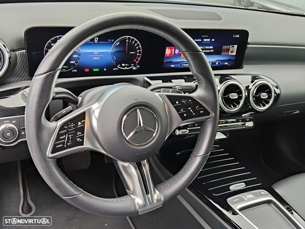 Mercedes-Benz A 250 e Progressive - 10