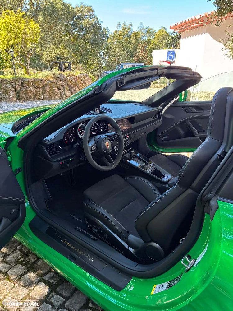 Porsche 911 (992) - 3