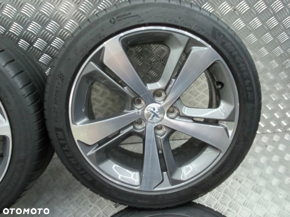 Koła Peugeot 308 508 Partner 7,5Jx17 et44 5x108 - 2