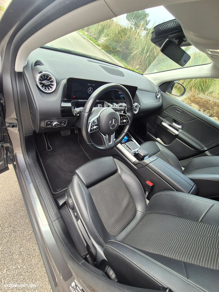 Mercedes-Benz GLA 250 e 8G-DCT Progressive - 14