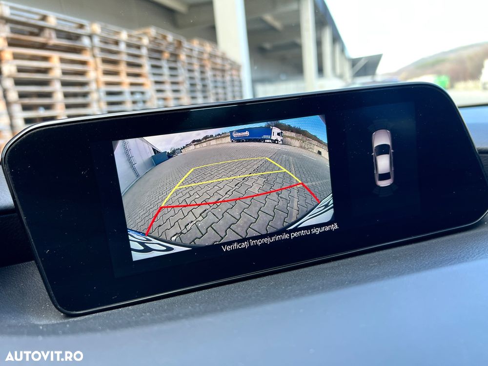 Mazda 3 e-Skyactiv G122 MHEV - 16