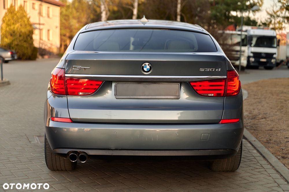 BMW 5GT 530d - 11