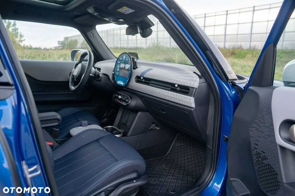 MINI Cooper S Favoured Trim - 24