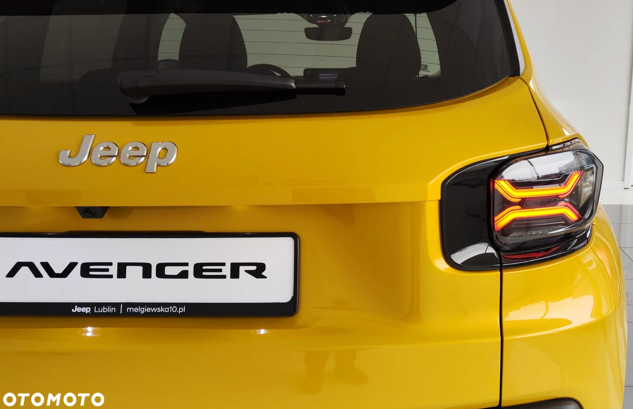 Jeep Avenger 54kWh Summit - 7
