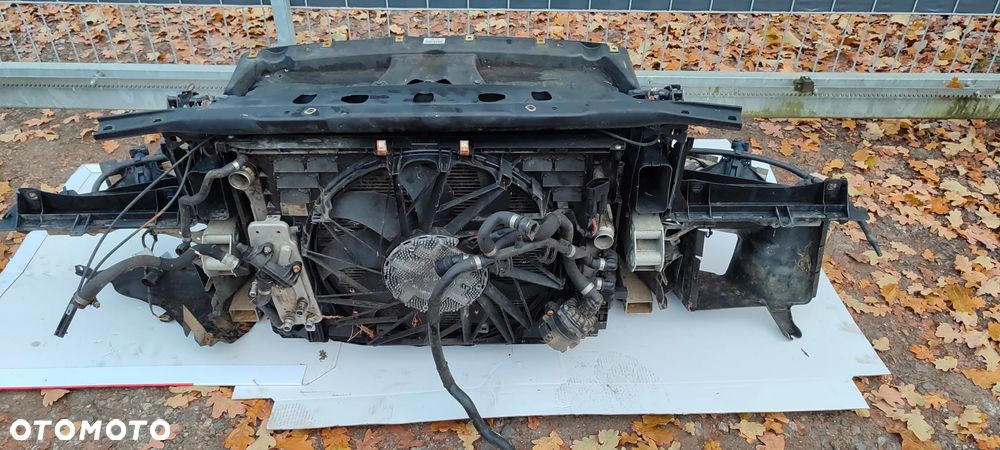 PAS przedni KOMPLETNY wentylator CHŁODNICA wzmocnienie BMW 7 f01 750i - 9