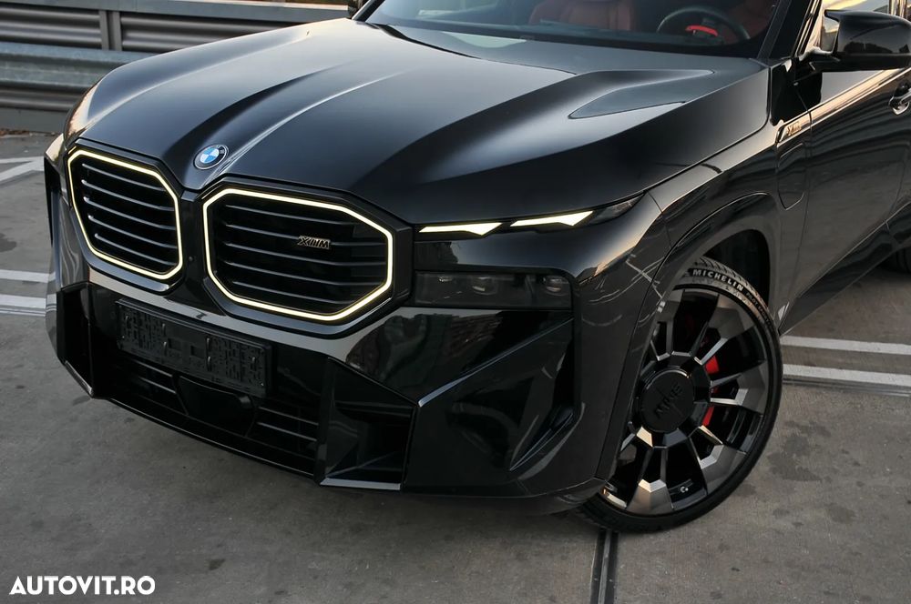 BMW XM - 35