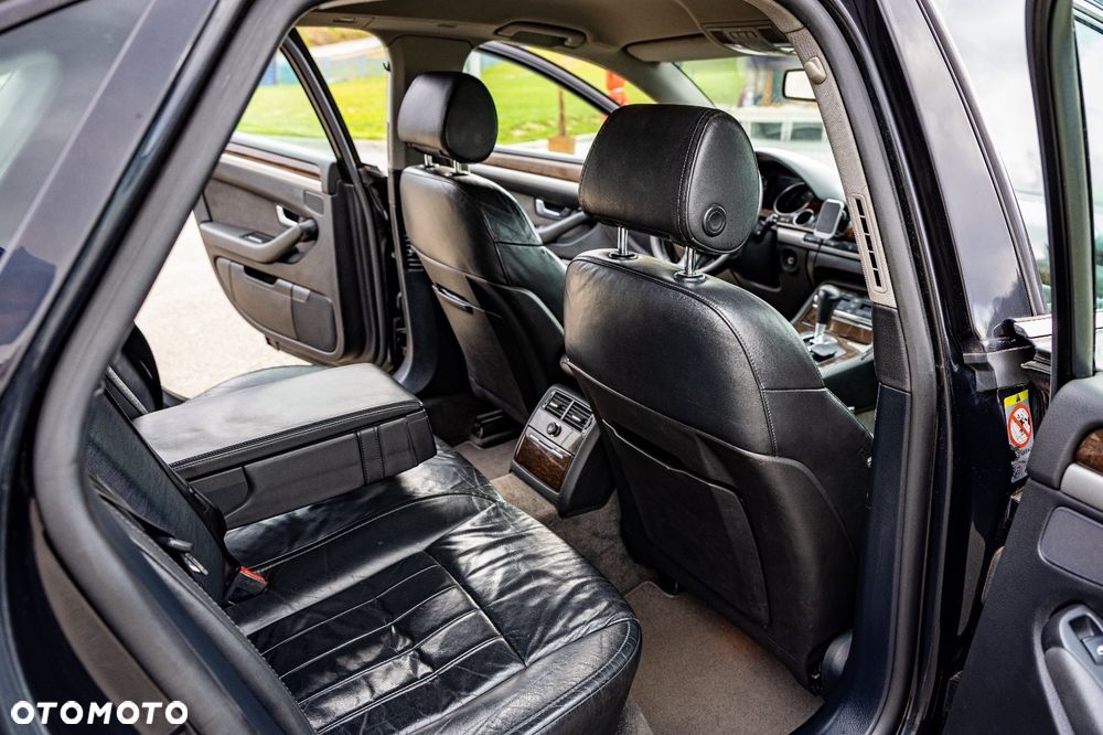 Audi A8 4.2 TDI Quattro - 15