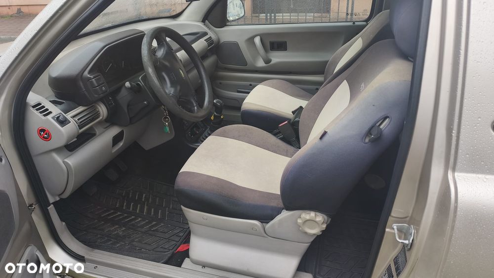 Land Rover Freelander - 14