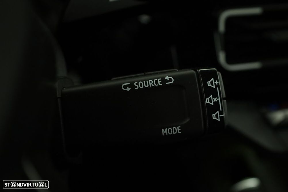 Renault 5 E-Tech 52 kWh Techno Autonomia Conforto - 21