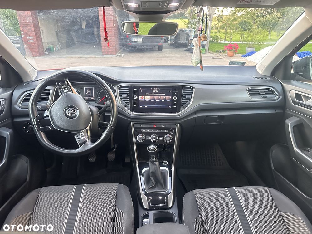 Volkswagen T-Roc - 6