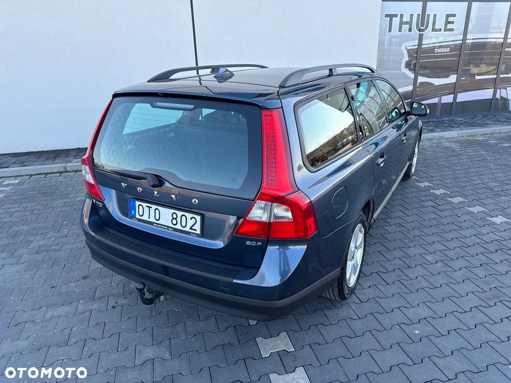 Volvo V70 2.0 Momentum - 21