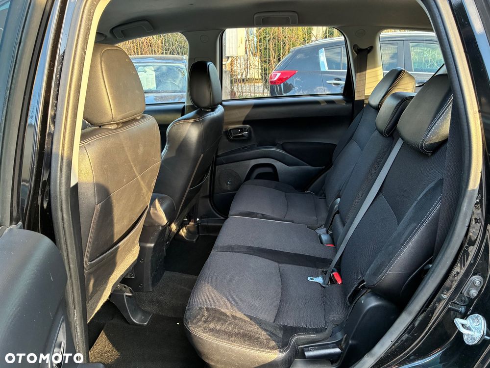 Citroën C-Crosser 2.4 Tendance - 9