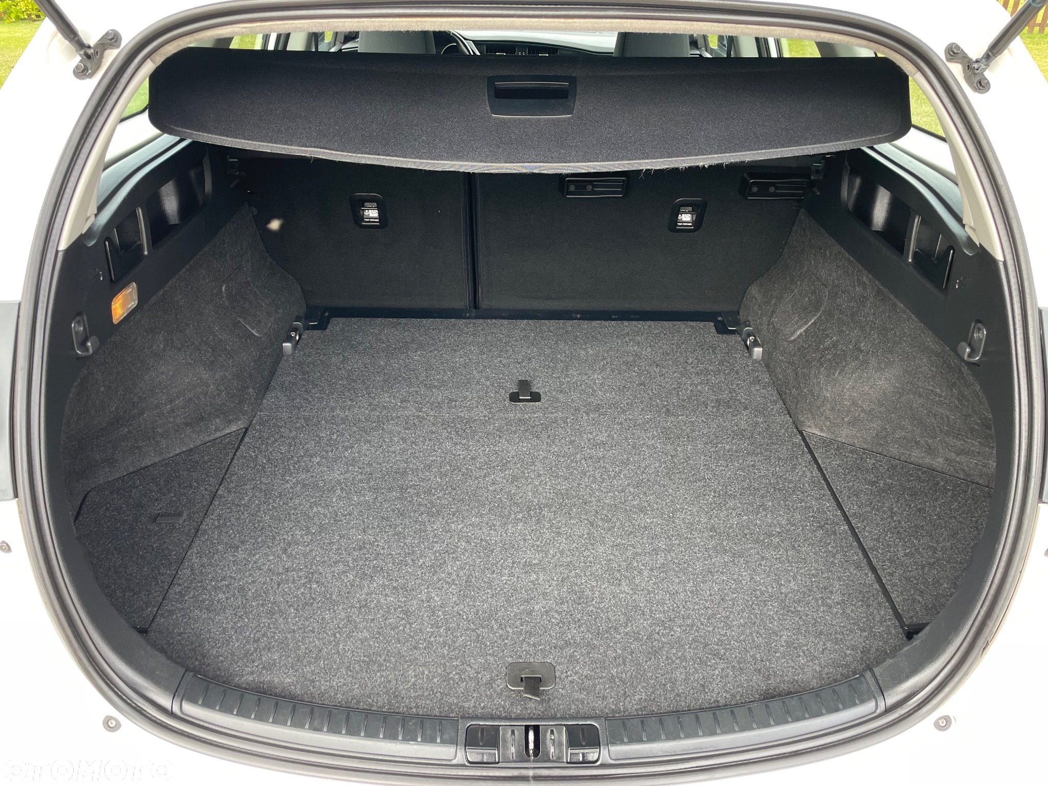 Toyota Auris - 14