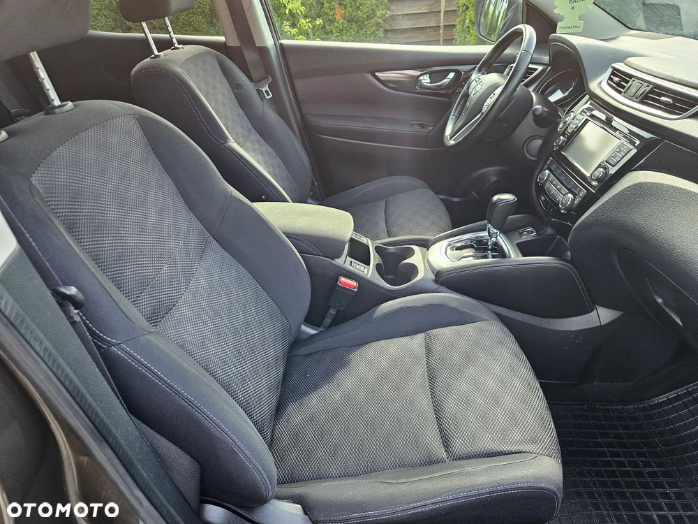 Nissan Qashqai 1.2 DIG-T Xtronic N-Connecta - 12