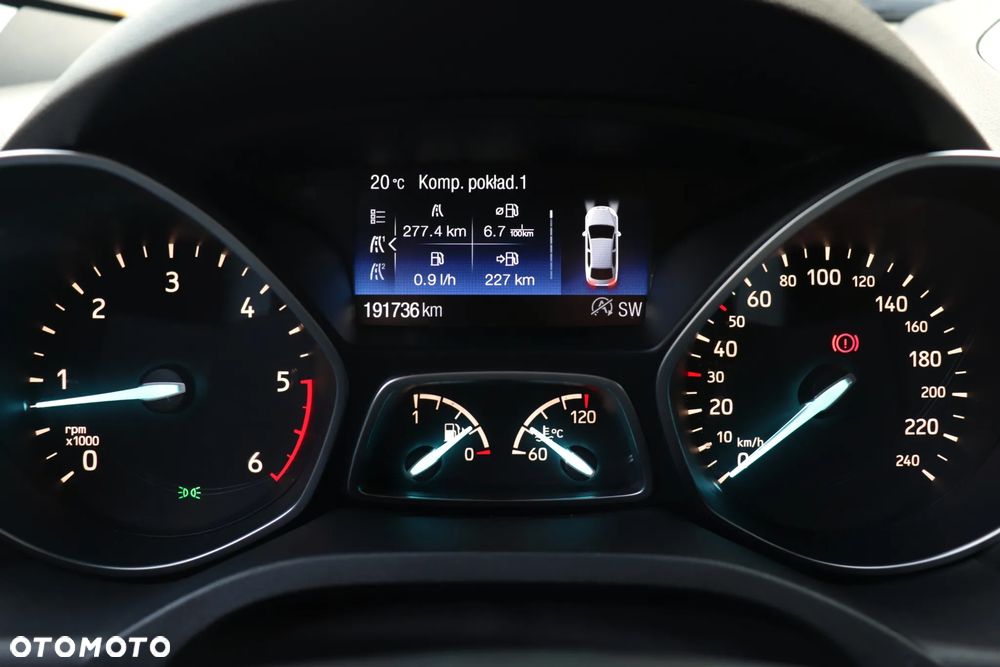 Ford Kuga 2.0 TDCi 2x4 Titanium - 19
