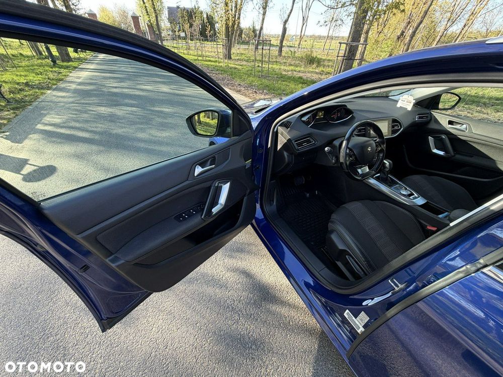 Peugeot 308 - 18