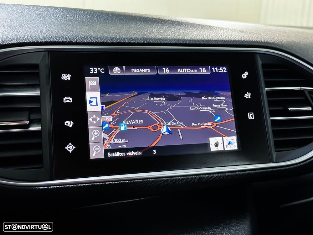 Peugeot 308 1.2 PureTech Allure - 51