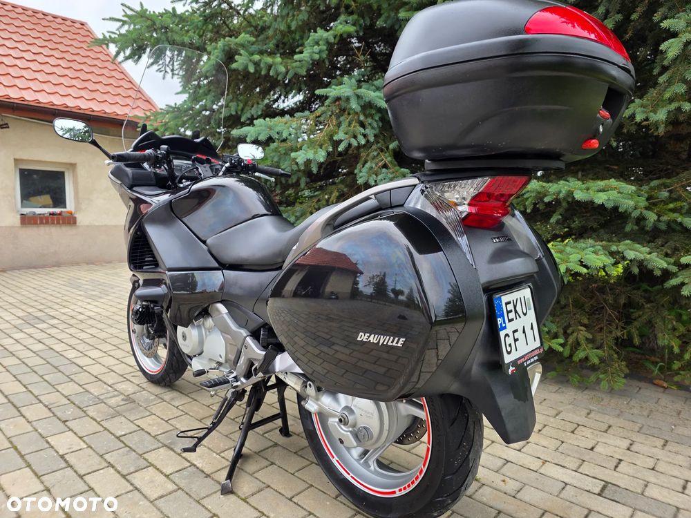 Honda Deauville - 13