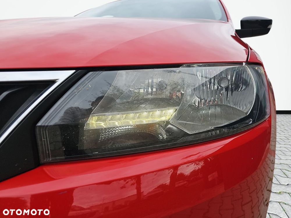 Skoda RAPID Spb 1.0 TSI Style - 15