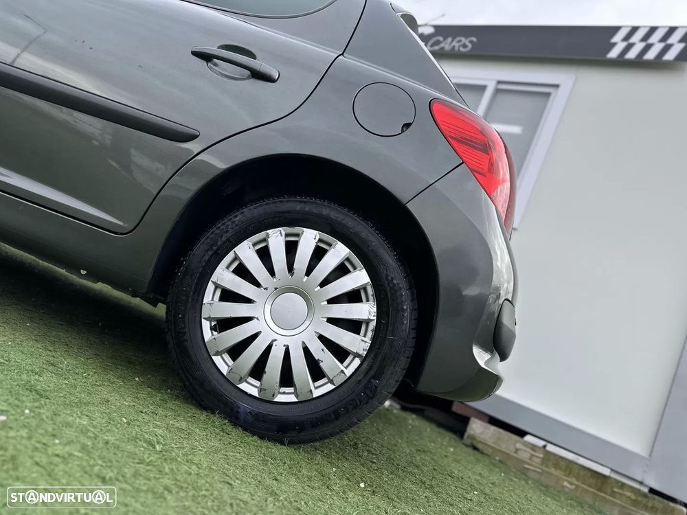 Peugeot 207 1.4 HDi Trendy - 4
