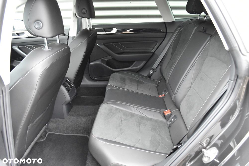 Volkswagen Arteon 2.0 TSI Elegance DSG - 34