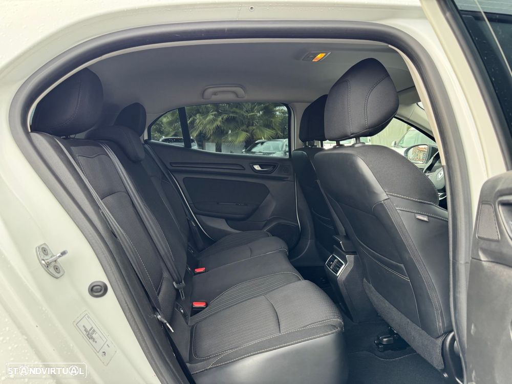 Renault Mégane 1.5 dCi Zen - 7