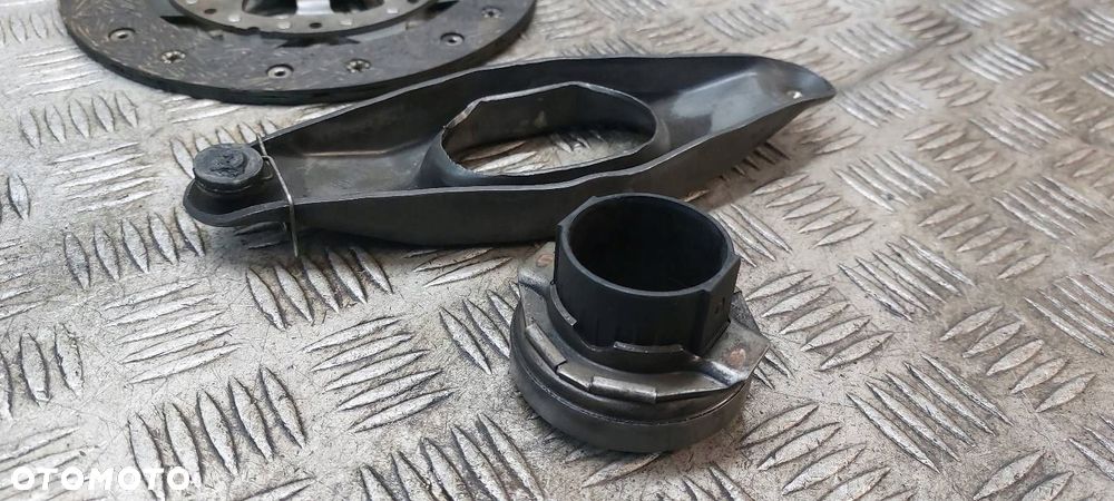 KOŁO DWUMASOWE TARCZA DOCISK ŁOŻYSKO OPOROWE BMW E46 318i BMW N46 - 9