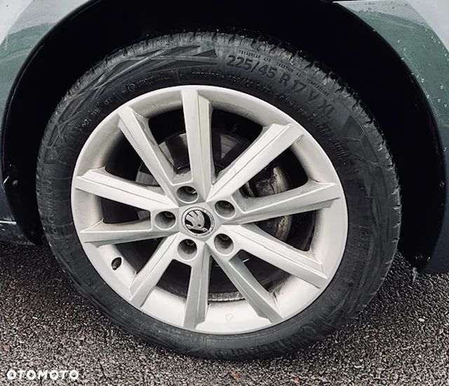 Skoda Octavia 2.0 TDI Style - 12