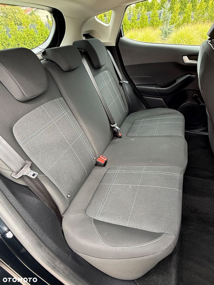Ford Fiesta 1.1 S&S COOL&CONNECT - 17