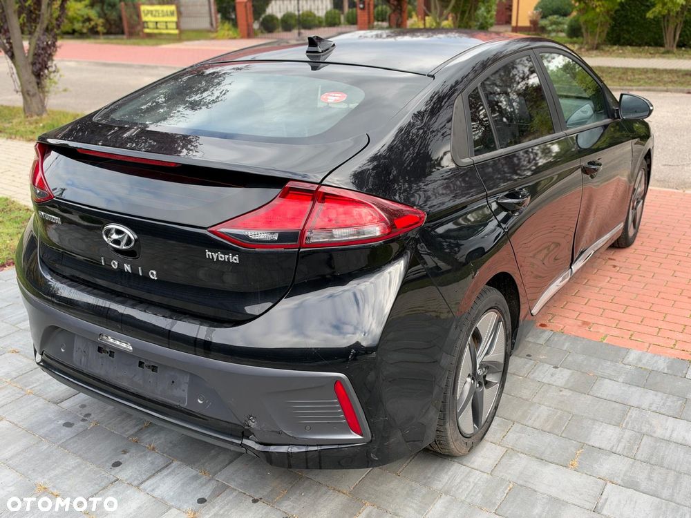 Hyundai IONIQ - 5