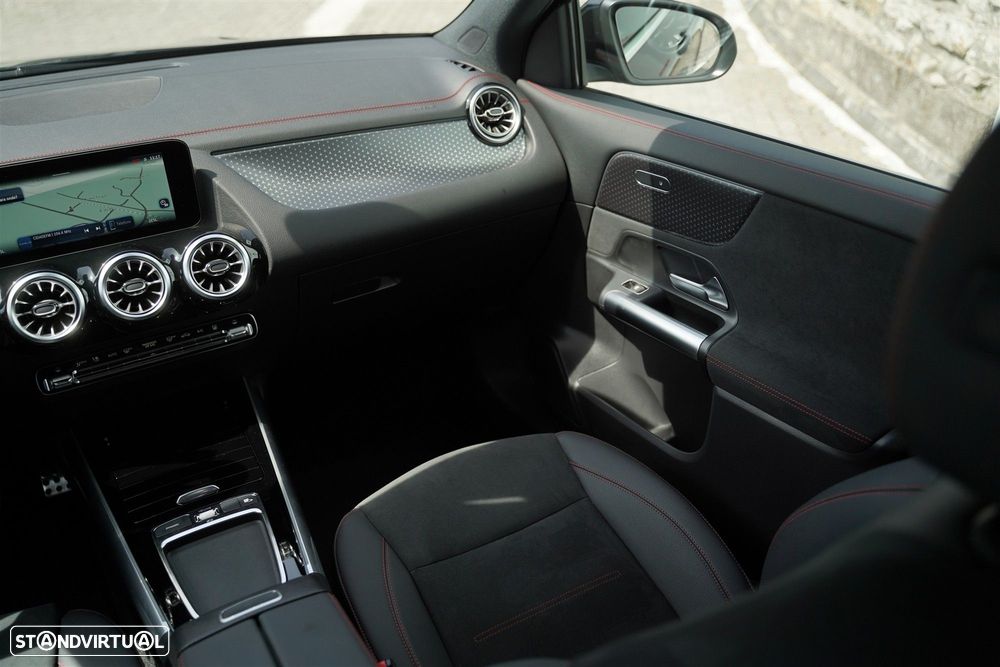 Mercedes-Benz EQA 250+ AMG Line - 31