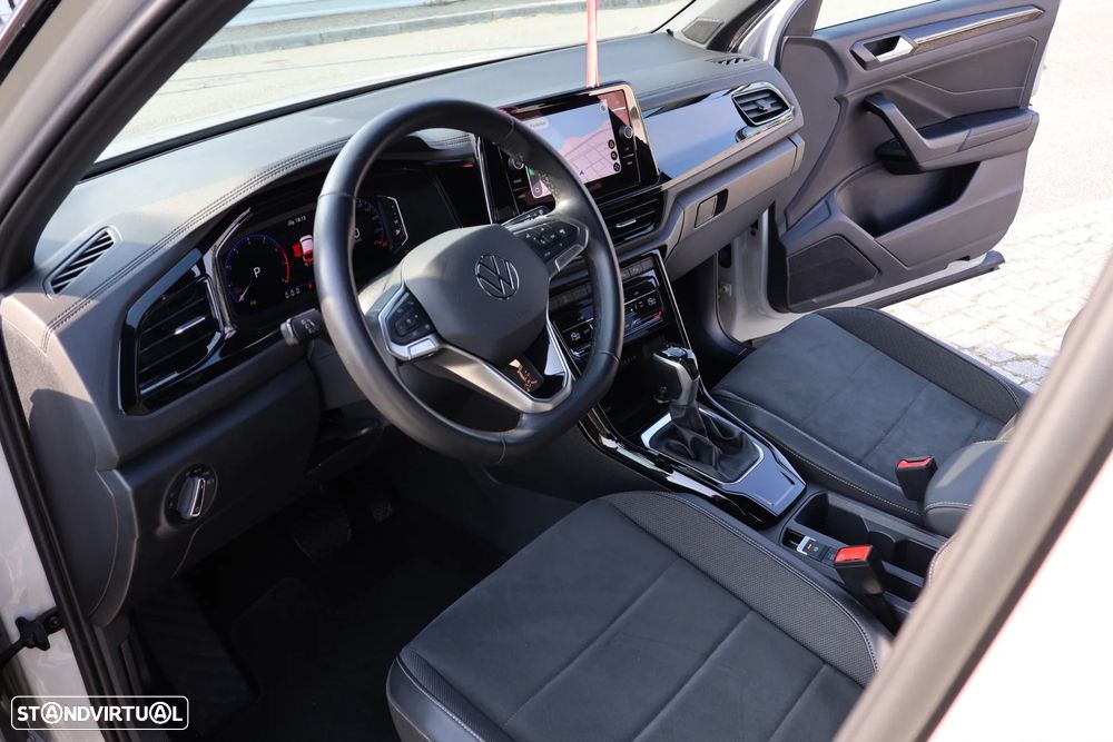 VW T-Roc 1.5 TSI Black Style DSG - 17
