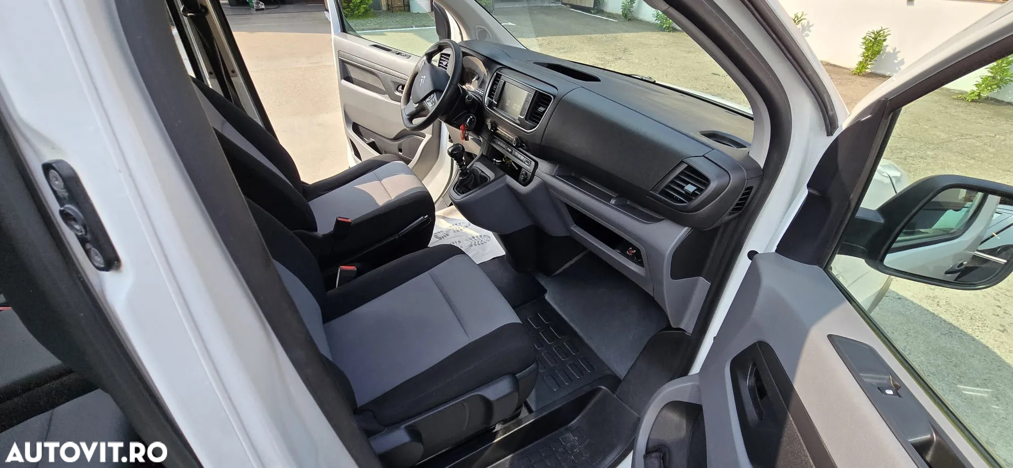 Citroën SpaceTourer XL 1.5 BlueHDi 120 Feel - 12