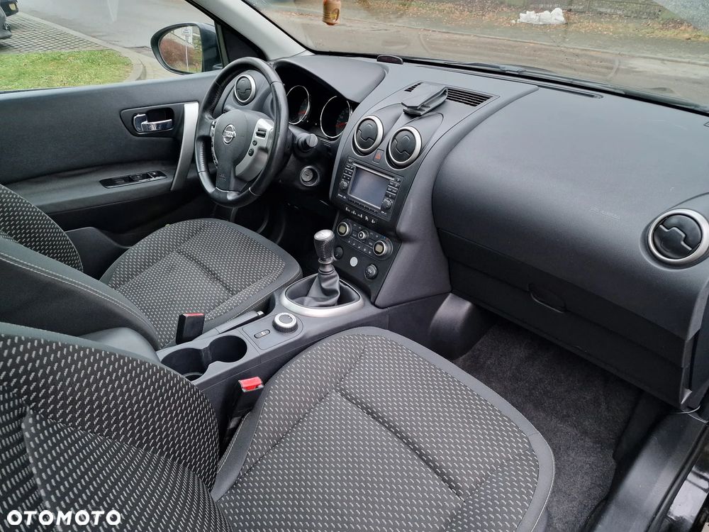 Nissan Qashqai 2.0 4x4 Acenta - 29