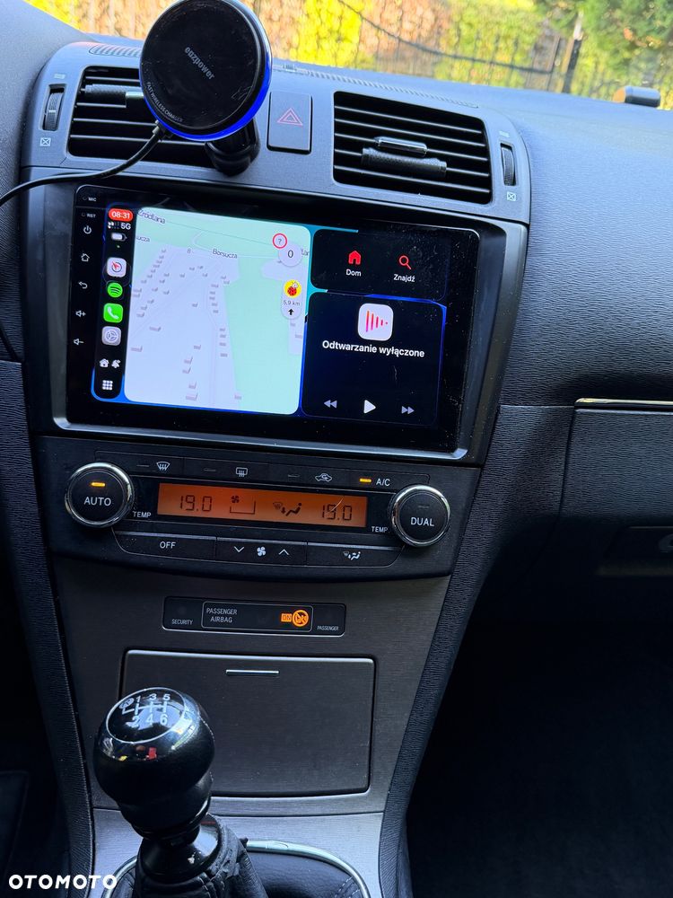 Toyota Avensis 1.8 Luna - 8