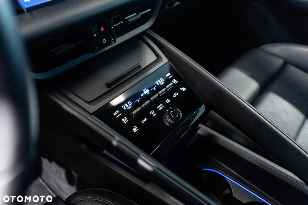 Porsche Macan - 23